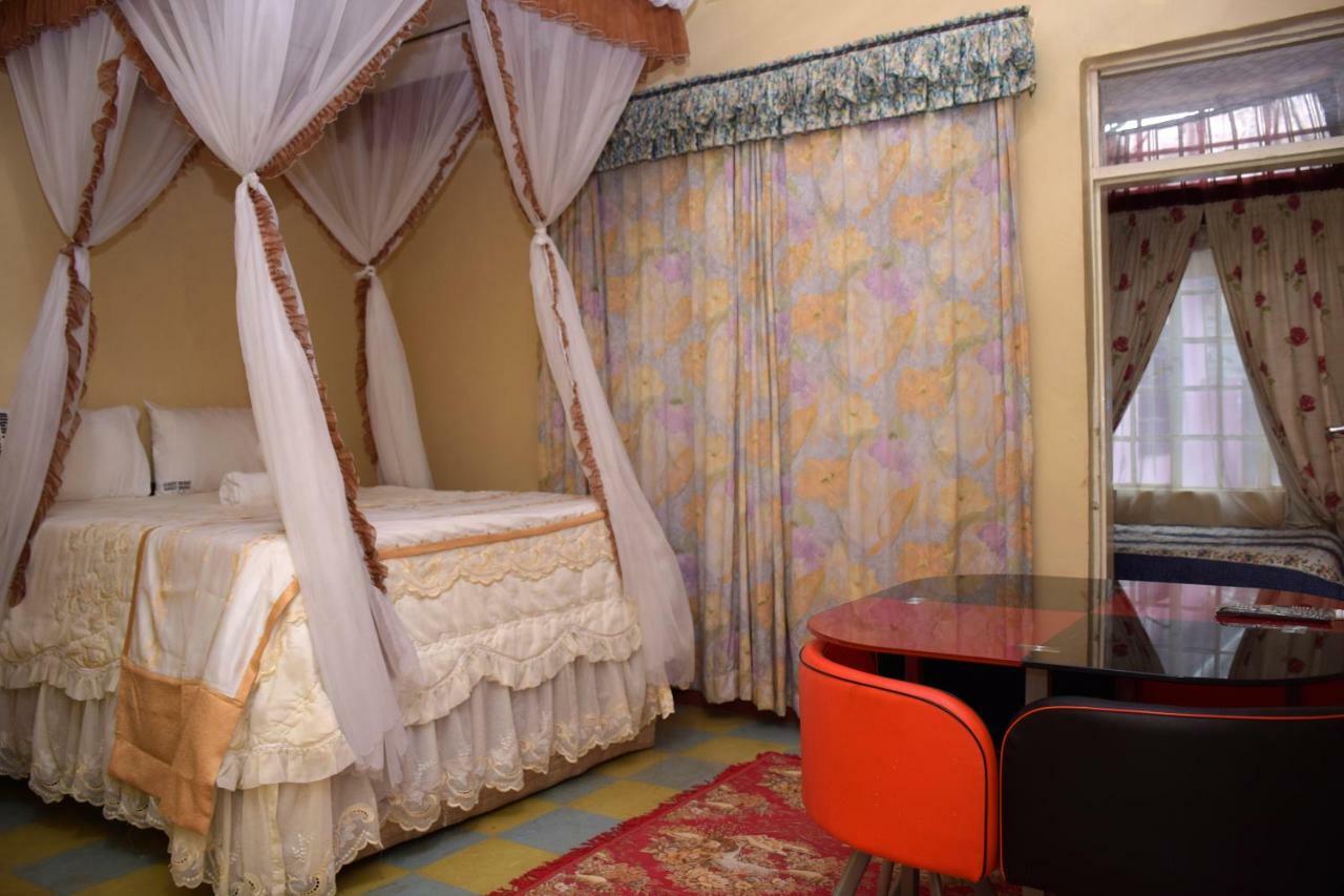 Right Venue Hotel Thika Екстер'єр фото